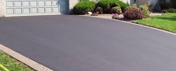 Best Recycled Asphalt Driveway Installation  in Escanaba, MI